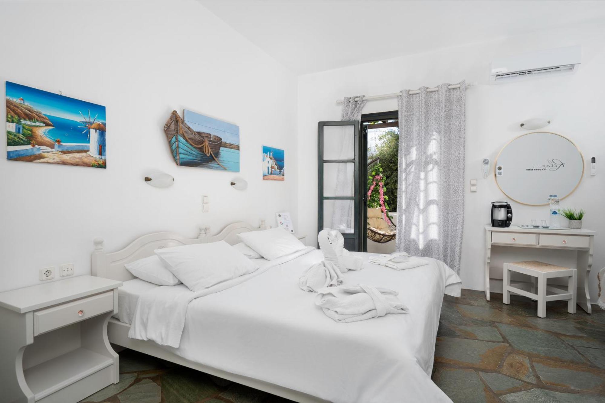 Eleni Rooms Parikia  Luaran gambar