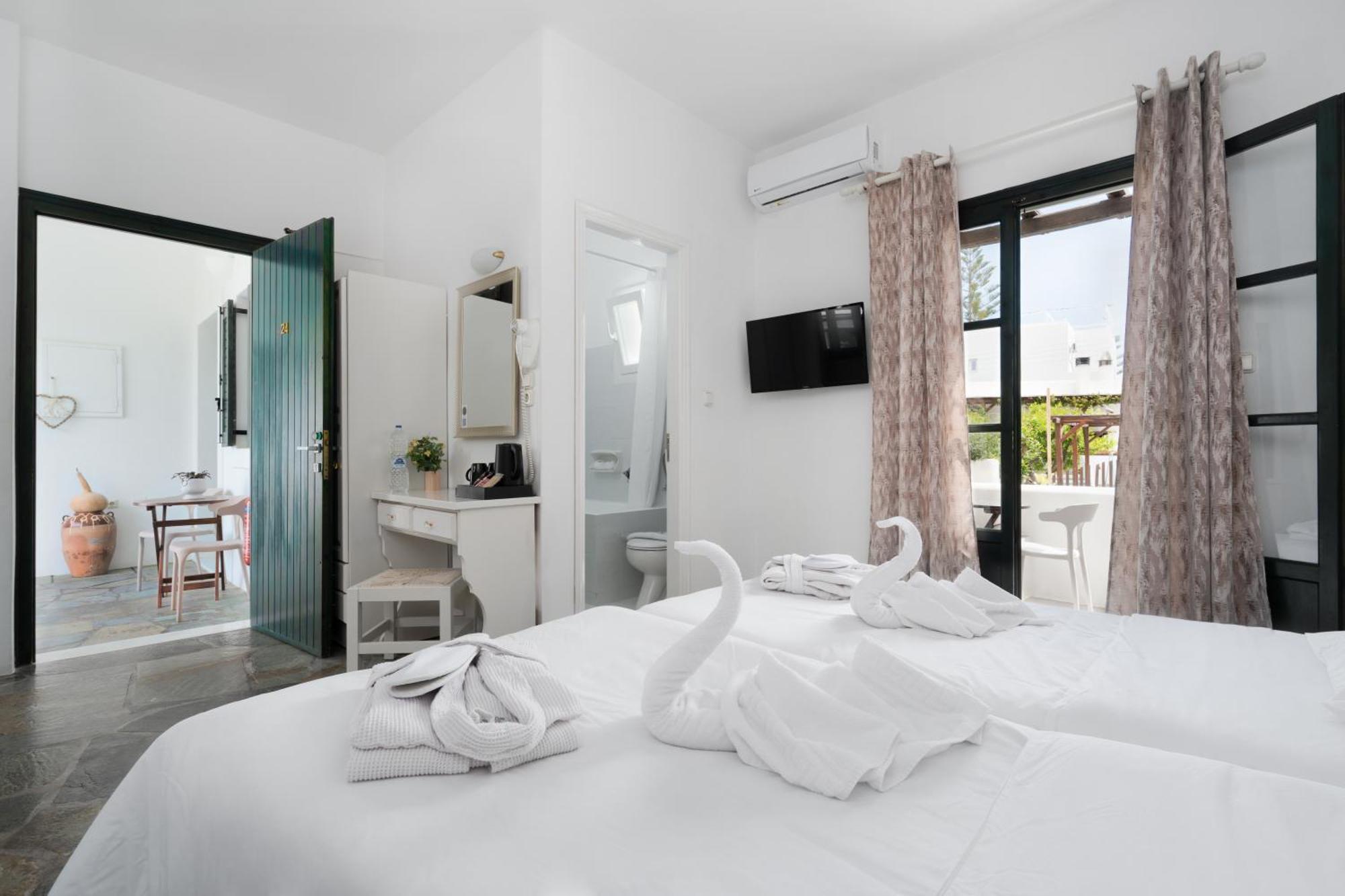 Eleni Rooms Parikia  Luaran gambar